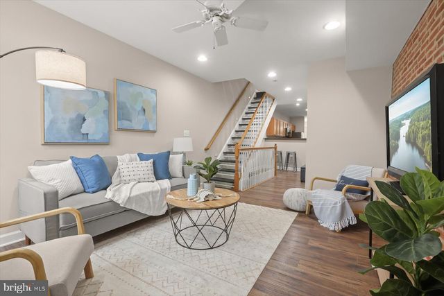 1749 S HANOVER ST, Baltimore, MD 21230