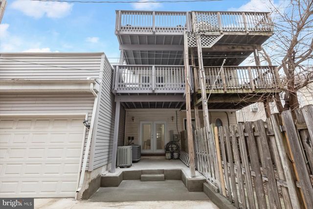 1749 S HANOVER ST, Baltimore, MD 21230