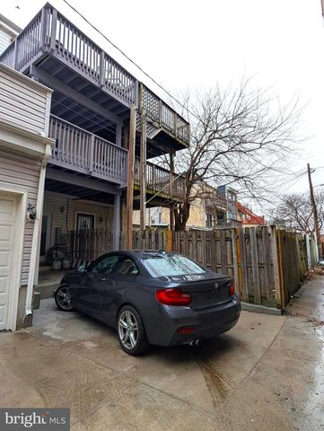 1749 S HANOVER ST, Baltimore, MD 21230