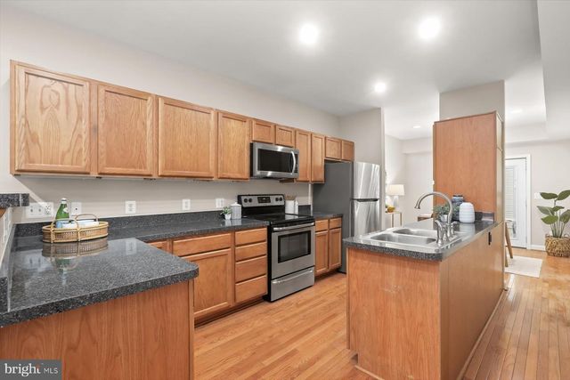 1749 S HANOVER ST, Baltimore, MD 21230