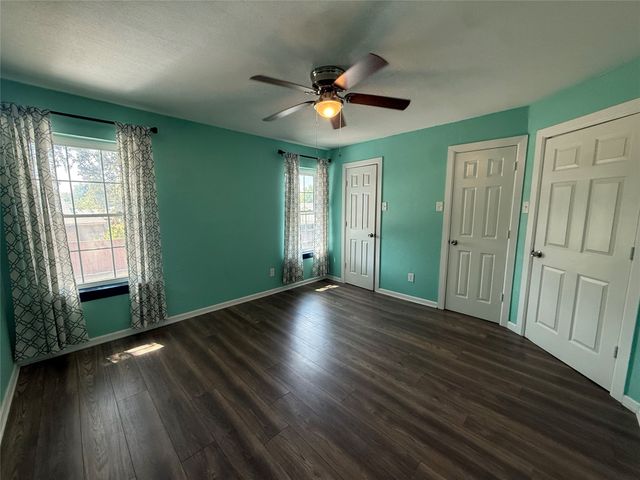 3240 Lombardy Lane 108, Dallas, TX 75220