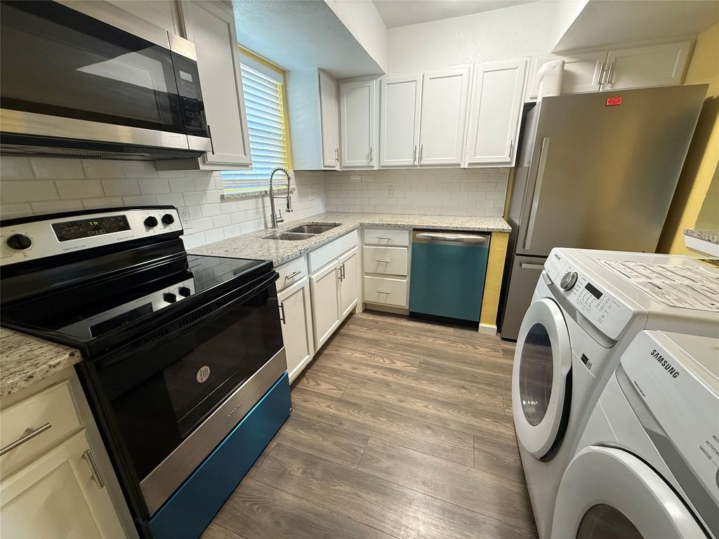 3240 Lombardy Lane 108, Dallas, TX 75220 — photo 4