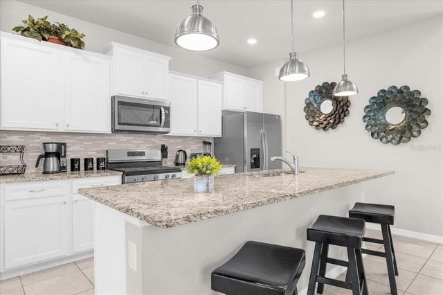 7211 OAKMOSS LOOP, Davenport, FL 33837