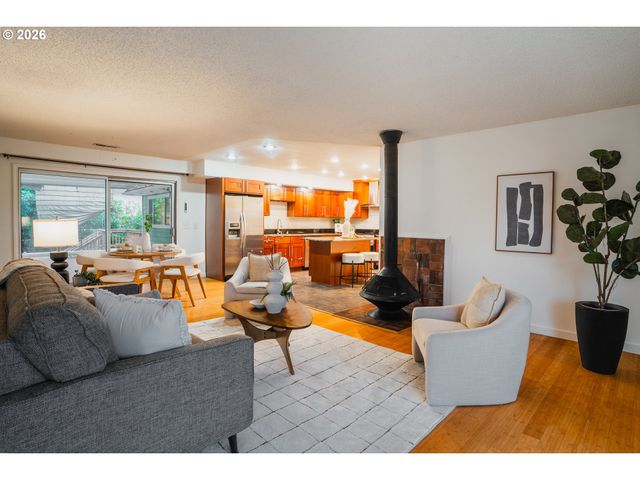 3812 Ne 134TH Ave, Portland, OR 97230