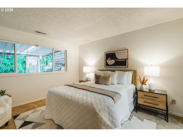 3812 Ne 134TH Ave, Portland, OR 97230