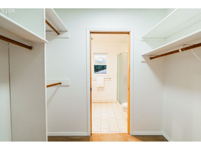3812 Ne 134TH Ave, Portland, OR 97230