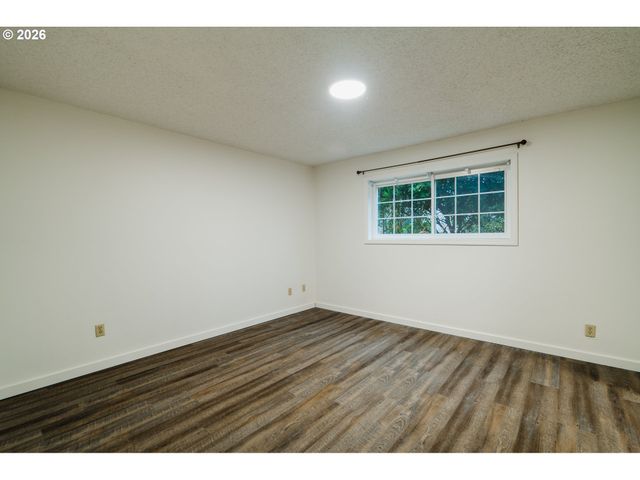 3812 Ne 134TH Ave, Portland, OR 97230