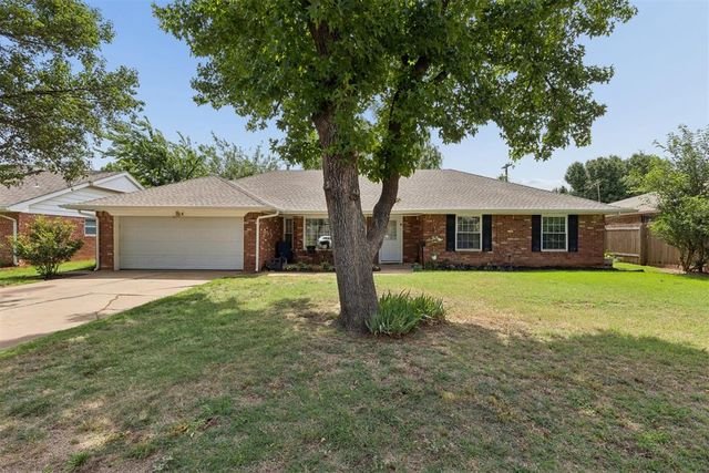 6904 Saint Mary's Place, Oklahoma City, OK 73132