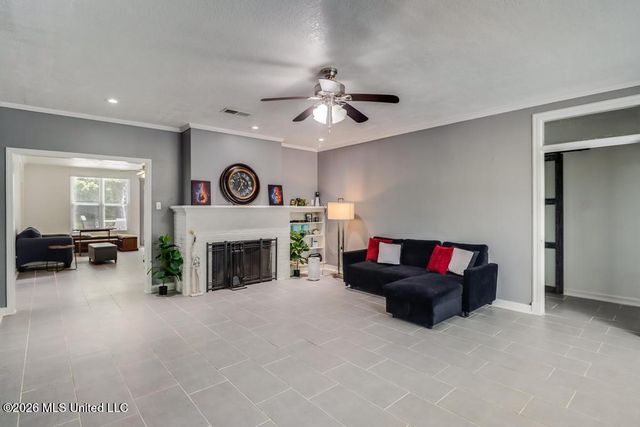 808 Courthouse Road, Gulfport, MS 39507