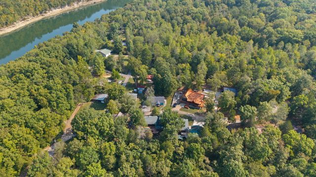 1510 Fins And Feathers Road, Burnside, KY 42519