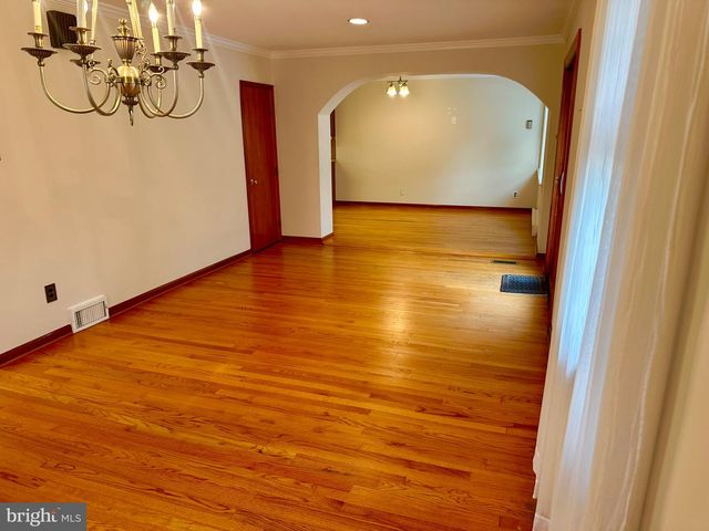 2432 W CHESTER PIKE, Broomall, PA 19008