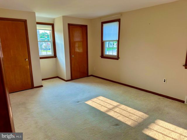 2432 W CHESTER PIKE, Broomall, PA 19008