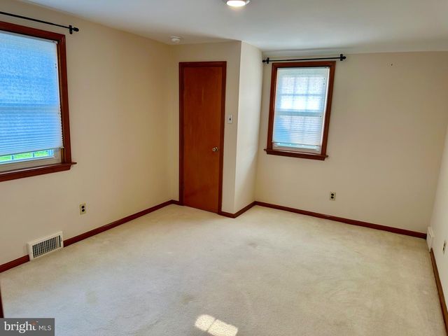 2432 W CHESTER PIKE, Broomall, PA 19008