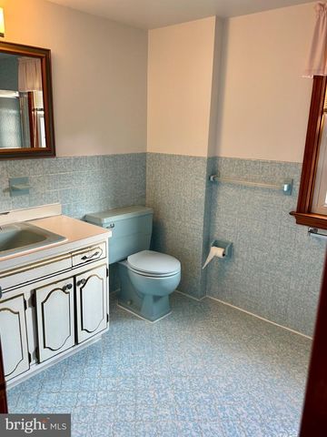 2432 W CHESTER PIKE, Broomall, PA 19008