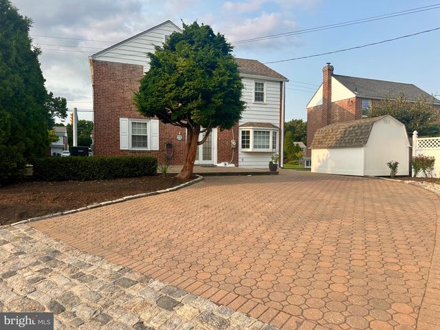 2432 W CHESTER PIKE, Broomall, PA 19008