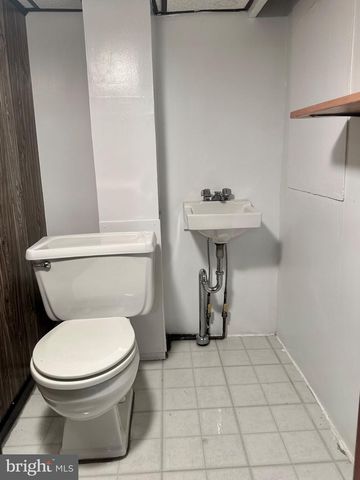 2432 W CHESTER PIKE, Broomall, PA 19008