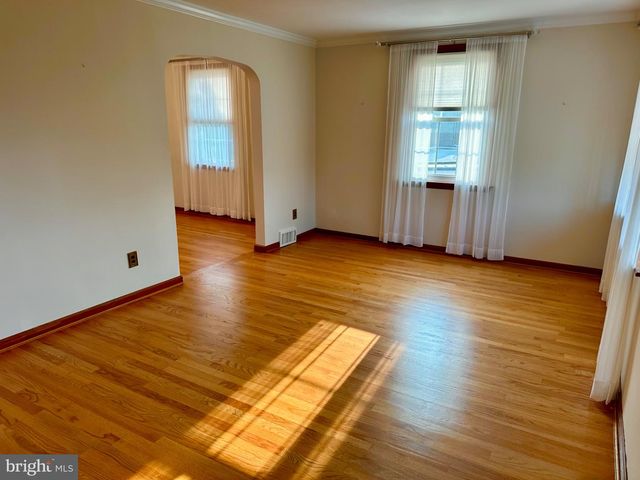 2432 W CHESTER PIKE, Broomall, PA 19008