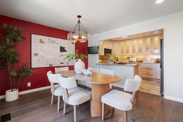 2391 Lyall Way, Belmont, CA 94002