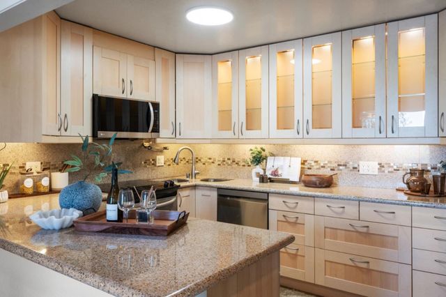 2391 Lyall Way, Belmont, CA 94002