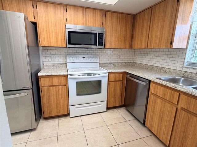 1819 SILVERWOOD STREET, Inverness, FL 34453