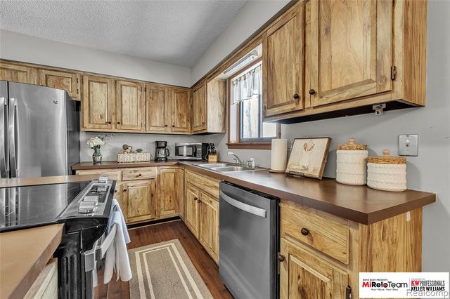 809 Blood Road, Tecumseh, MI 49286