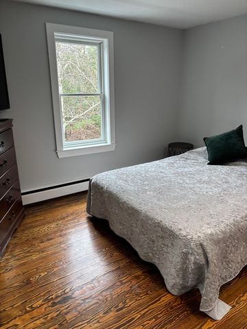 65 Greenleaf Road, Sharon, NH 03458