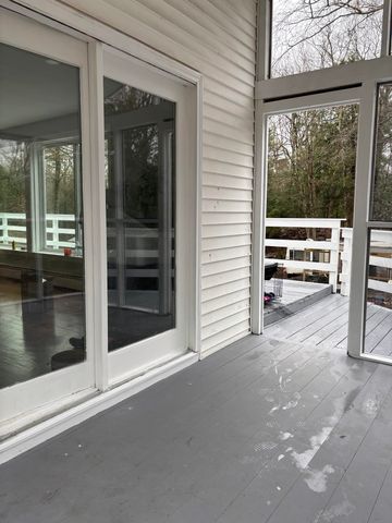 65 Greenleaf Road, Sharon, NH 03458