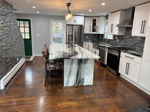 65 Greenleaf Road, Sharon, NH 03458