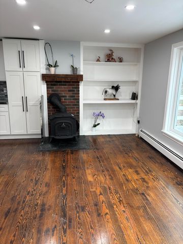 65 Greenleaf Road, Sharon, NH 03458