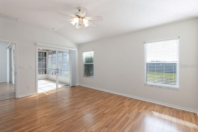 6002 SAILBOAT AVENUE, Tavares, FL 32778