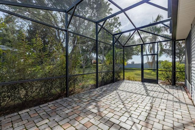 6002 SAILBOAT AVENUE, Tavares, FL 32778