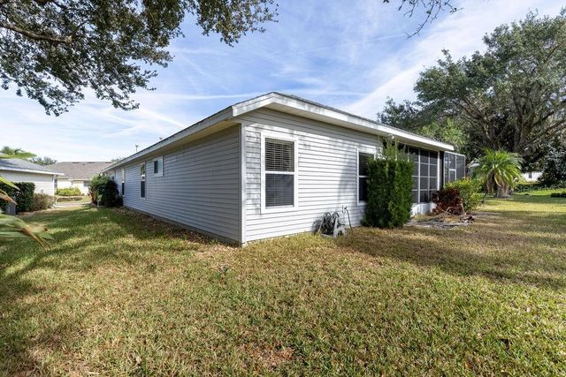 6002 SAILBOAT AVENUE, Tavares, FL 32778