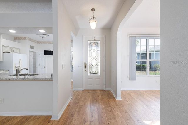 6002 SAILBOAT AVENUE, Tavares, FL 32778