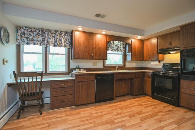 305 COLUMBUS AVENUE, Brillion, WI 54110