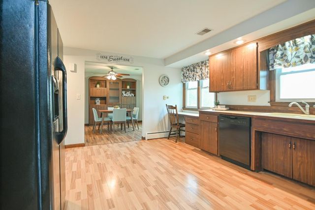 305 COLUMBUS AVENUE, Brillion, WI 54110