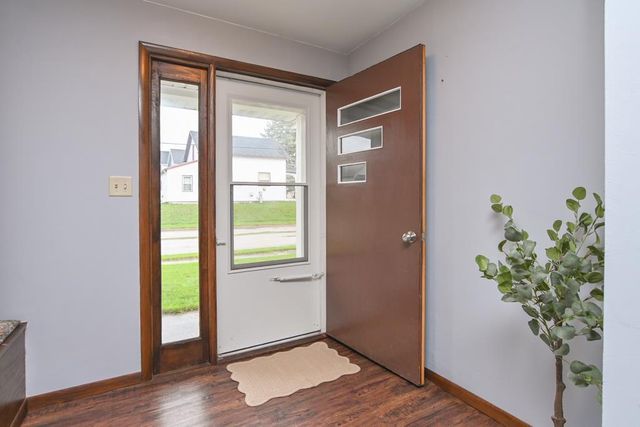 305 COLUMBUS AVENUE, Brillion, WI 54110