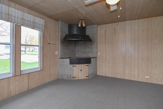 305 COLUMBUS AVENUE, Brillion, WI 54110