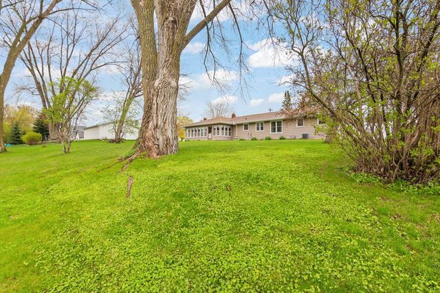 305 COLUMBUS AVENUE, Brillion, WI 54110