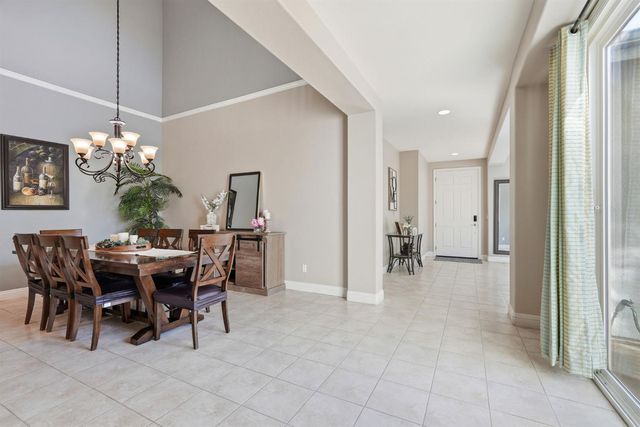 316 Rushford Ct, Roseville, CA 95747