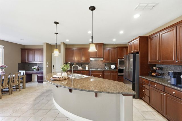 316 Rushford Ct, Roseville, CA 95747