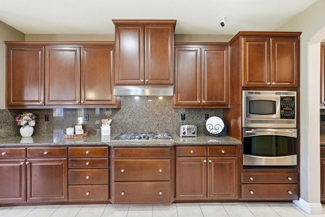 316 Rushford Ct, Roseville, CA 95747
