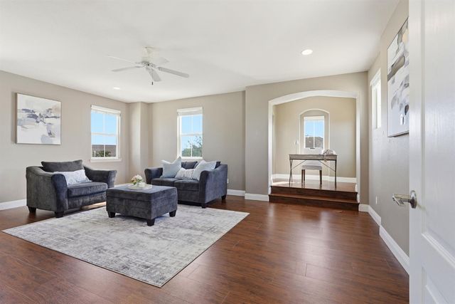 316 Rushford Ct, Roseville, CA 95747