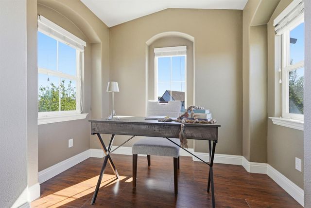 316 Rushford Ct, Roseville, CA 95747