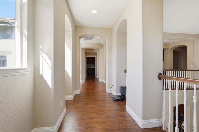 316 Rushford Ct, Roseville, CA 95747