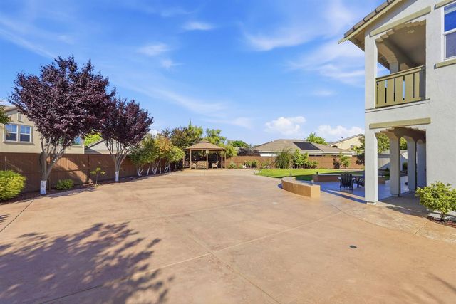 316 Rushford Ct, Roseville, CA 95747