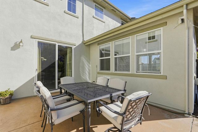 316 Rushford Ct, Roseville, CA 95747