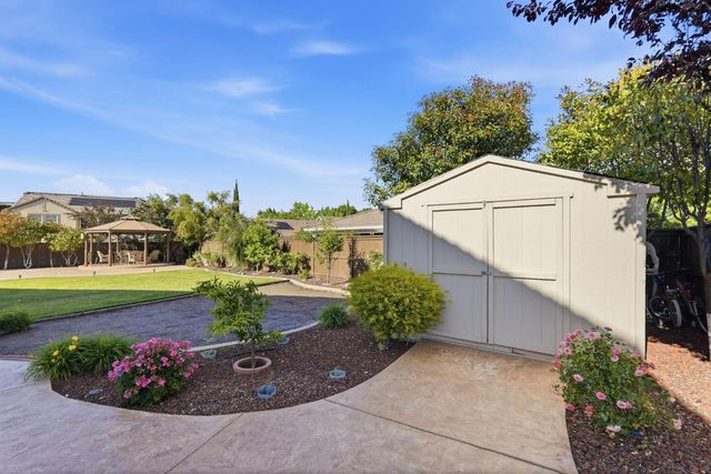 316 Rushford Ct, Roseville, CA 95747