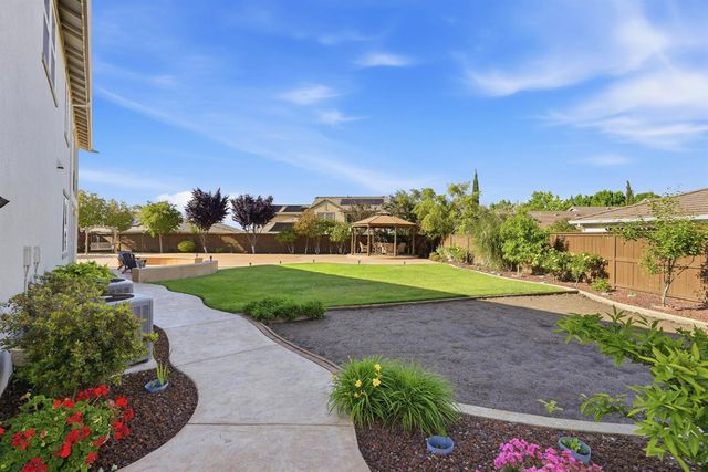 316 Rushford Ct, Roseville, CA 95747