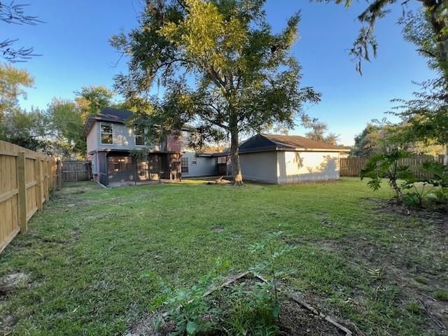 223 Wedgewood Street, Lake Jackson, TX 77566