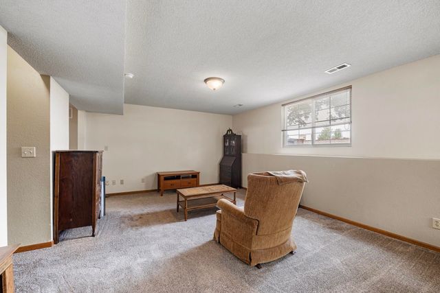 2037 N Ruger Cir, Andover, KS 67002